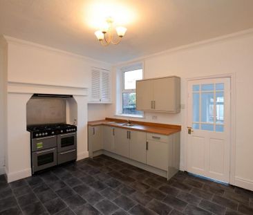 2 bedroom terraced house to rent - Photo 5