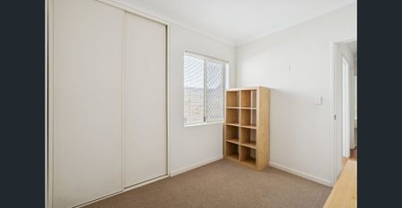 Modern 3-Bedroom Villa in Quiet Bentley Location - Photo 3