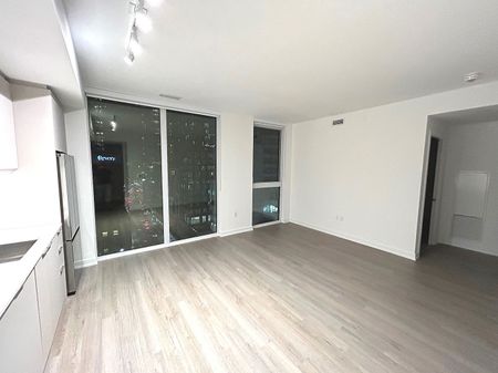 For Lease - 357 King Street Unit# 1103, Toronto, Ontario - Photo 3
