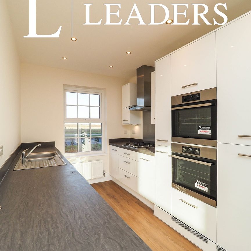 4 bedroom town house to rent Tay Road, Lubbesthorpe, LE19 - Photo 1