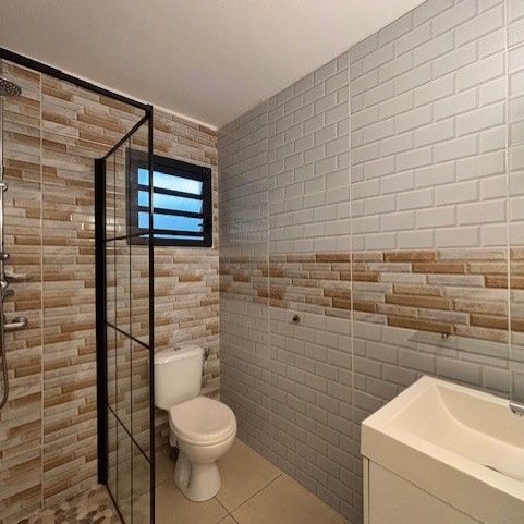 Deux pièces aux Abymes avec votre agence Longfort Immobilier - Photo 1