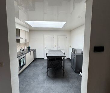 Instapklare woning met 2 slpk + ingerichte zolder - Photo 6