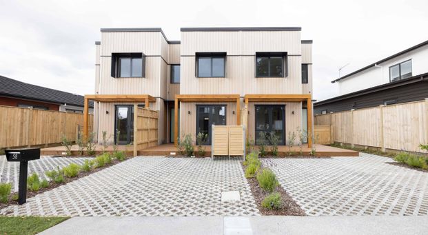 Modern, Warm, Dry & Healthy - 3-Bedroom Terrace Home with Big Savings in Waiata Shores - Photo 1