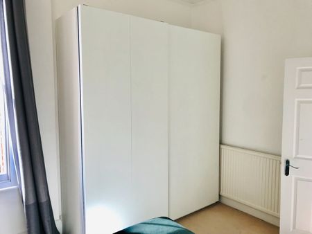 1 Bed Flat, Sutherland House, NW6 - Photo 5