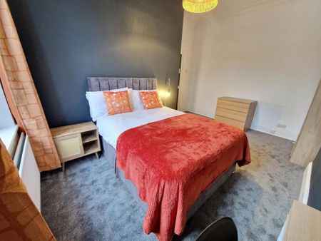 1 bedroom in a house share to rent - Photo 5