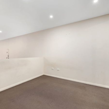 COMTEMPORARY APARTMENT IN CENTRAL LOCATION - Photo 4