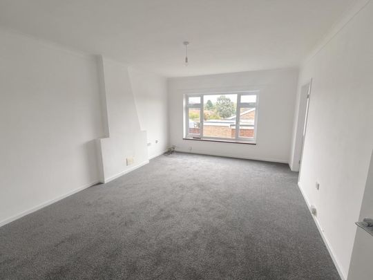 2 bedroom ground floor maisonette to rent - Photo 1