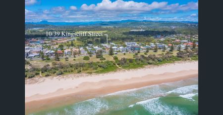 2br Top Floor Unit with Air Conditioning - Photo 4