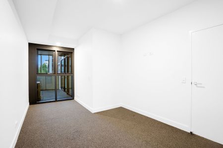 Experience lakeside luxury living in the heart of a premium city community. - Photo 4