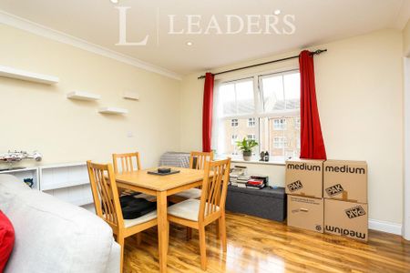 1 bedroom flat to rent - Photo 4