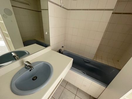 Appartement T2 à louer - 42 m² - Photo 3