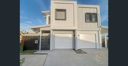 Nestled in the serene suburb of Banya, 32 Dune Road offers the perfect blend of comfort and convenience. - Photo 3