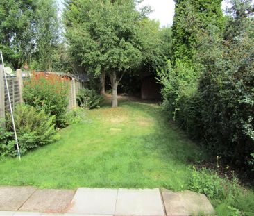 3 bedroom semi-detached house to rent - Photo 5