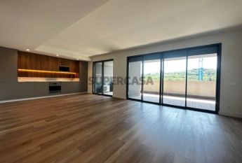 Apartamento T2 para alugar em Oeiras