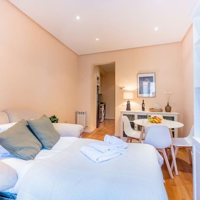 Calle de la Madera, Madrid, Community of Madrid 28004 - Photo 1