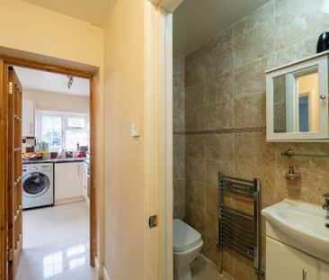 3 Bed Terraced House, Francis Road, HA1 - Photo 2