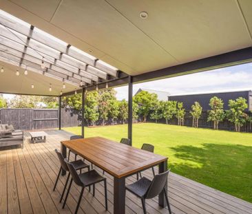 FAMILY TREAT - Photo 6