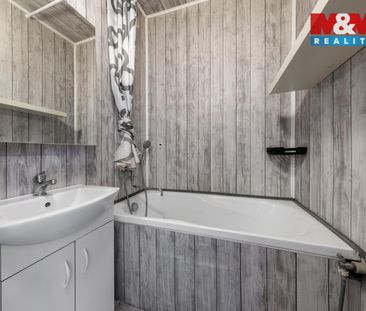 Pronájem bytu 3+1 56 m² - Photo 1