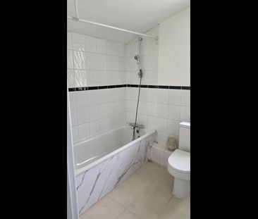 Room in a Shared House, Belgrave Road, E13 - Photo 5