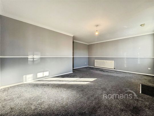 2 bedroom coach house to rent - Photo 1