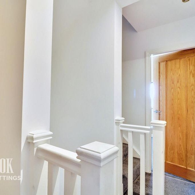 3 bedroom terraced house to rent - Photo 1