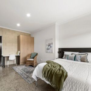 Modern shared studio apartment - Photo 2