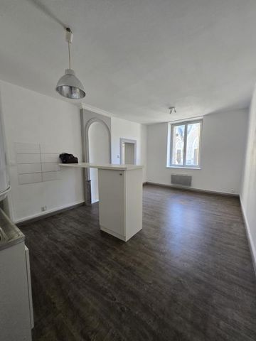 Location Appartement 3 pièces 75m² NANCY 54000 - Photo 2