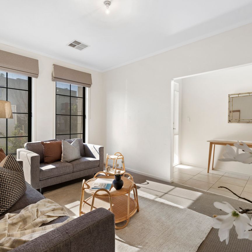 33 Macmillan Avenue, Mawson Lakes SA 5095 - House For Rent - $680 | Domain - Photo 1