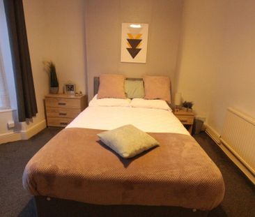 4 Whitehall Terrace, Lincoln, Lincolnshire, LN1 1PQ, United Kingdom - Photo 1