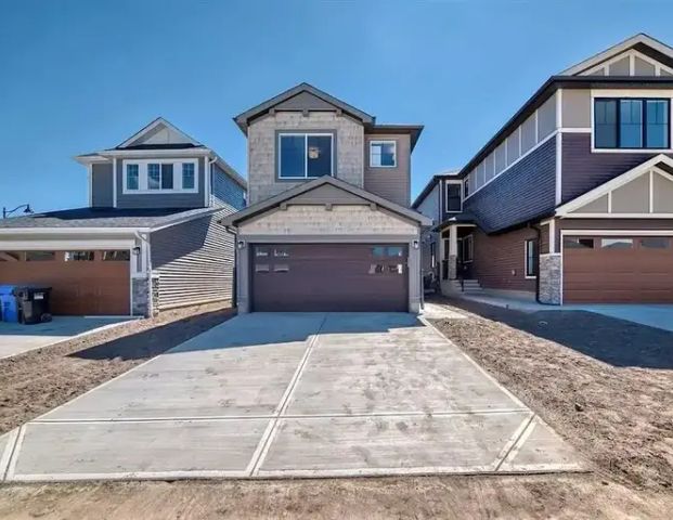 3 Bed 2 Bath Detached House with Attached Double Garage | 11 Homestead Pass Northeast, Calgary - Photo 1