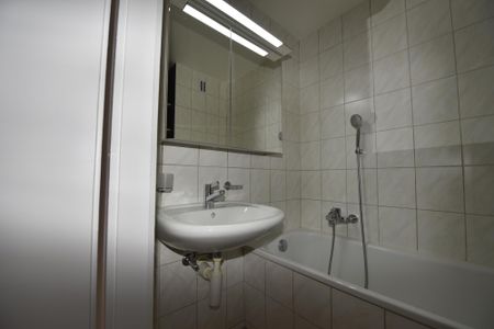 Appartement de 3 pièces à jour et confortable - Photo 5