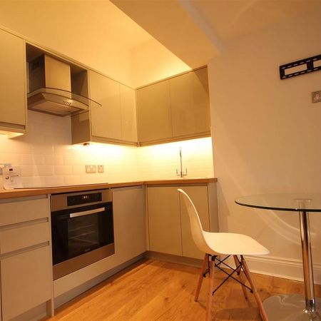 Studio to rent - Photo 3