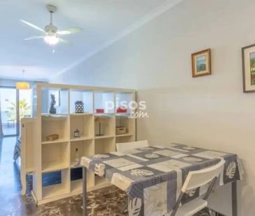 Piso en alquiler en Calle El Pino, cerca de Calle Las Adelfas - Photo 1