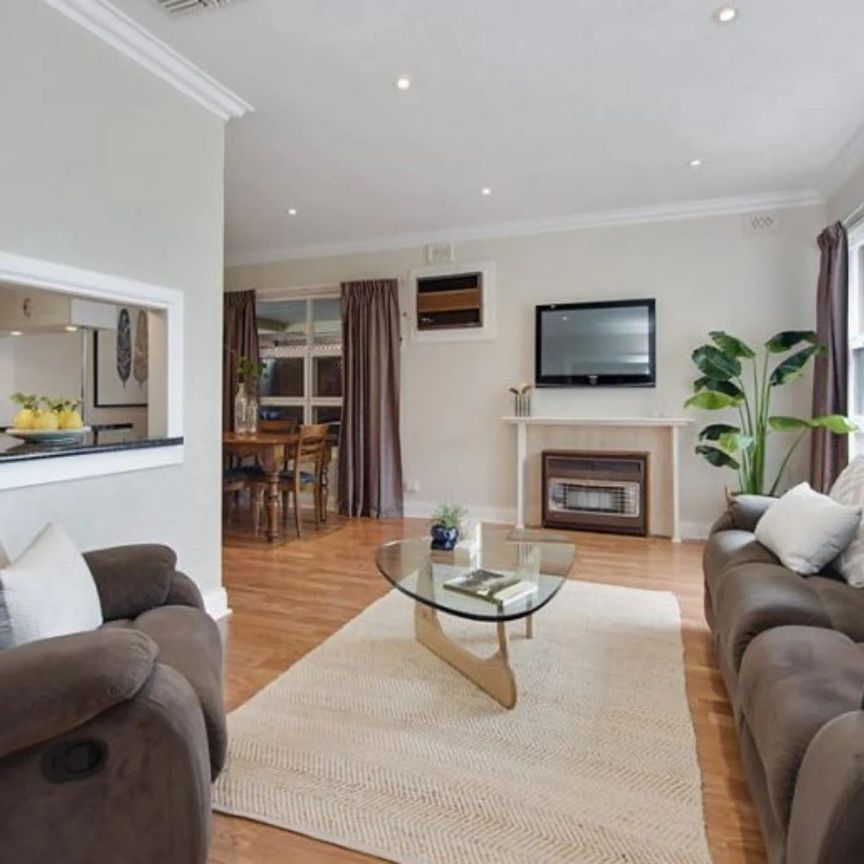 Stylish Family Home in Prime Rostrevor - Photo 1