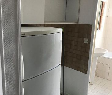 Location Appartement 1 pièce 16m² - Photo 2