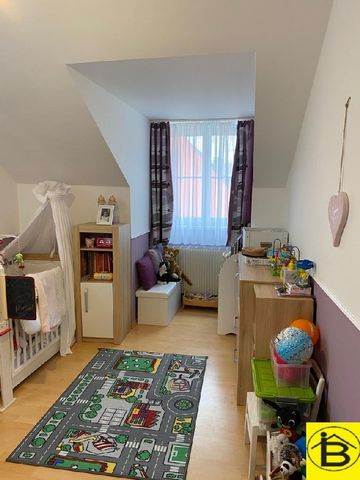 15380 Außergewöhnliche Innenstadtlage, neu renoviert, 5 Minuten zum Bahnhof, Altbau, Lift! - Photo 5