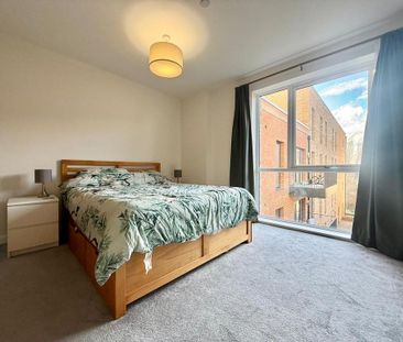 1 bedroom flat to rent - Photo 6