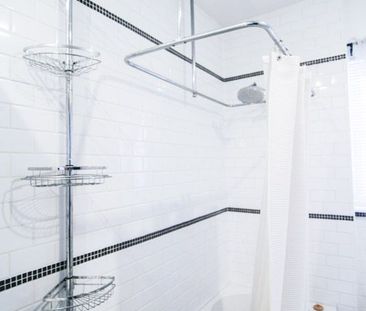 For Lease - 76 Orchard View Boulevard Unit# 2, Toronto, Ontario - Photo 2