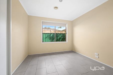 PRIME LOCATION - Photo 5