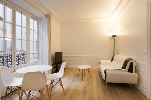 Appartement à louer avenue de Versailles, Paris 16ème - Photo 1