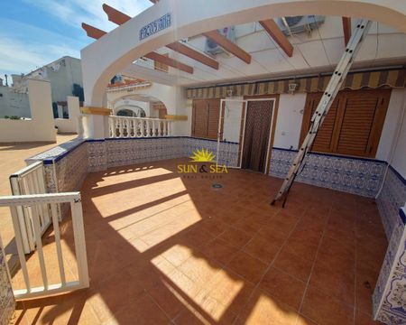 2 BEDROOM APARTMENT - TORREVIEJA - Photo 3