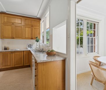 8 Mavor Crescent, Frenchs Forest NSW 2086 - House For Rent | Domain - Photo 1