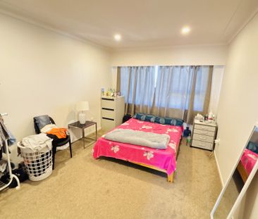 MOUNT ROSKILL, 3 BEDROOMS - Photo 4