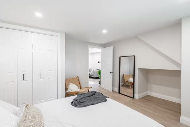 For Lease - 73 Cranbrook Drive Unit# Lower, Hamilton, Ontario - Photo 1