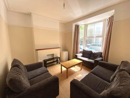 7 bedroom house to rent - Photo 1