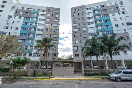 Apartamento de 2 dormitórios no bairro Azenha, com VAGA COBERTA/CHURRASQUEIRA INTERNA - COD: 18842 - Foto 5