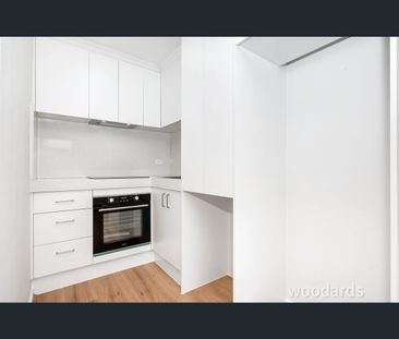 18/12 Dundas Street, Thornbury, Vic 3071 - Photo 1