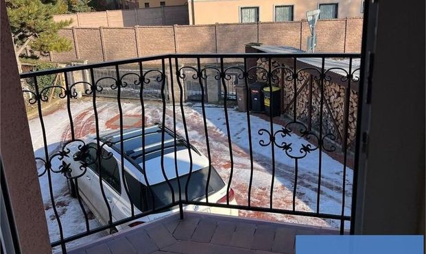 Na prenájom 2 izbový byt v podkroví rodinného domu Slnečné jazerá JUH - Fotografia 1