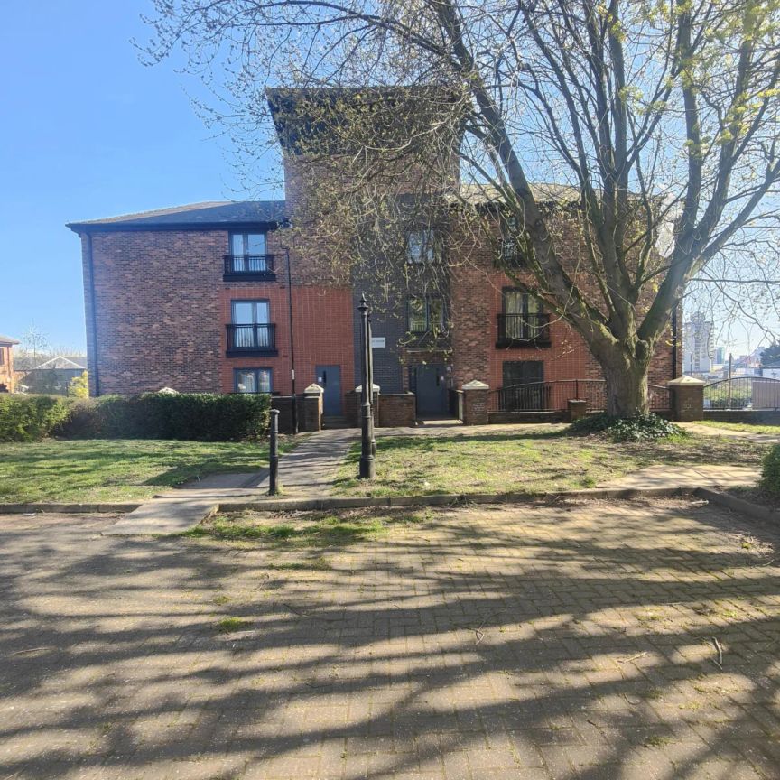 Waterside, St Nicholas Street, Coventry, CV1 - Photo 1