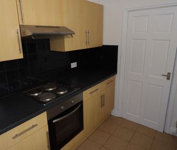 1 bedroom ground floor flat to rent - Photo 5